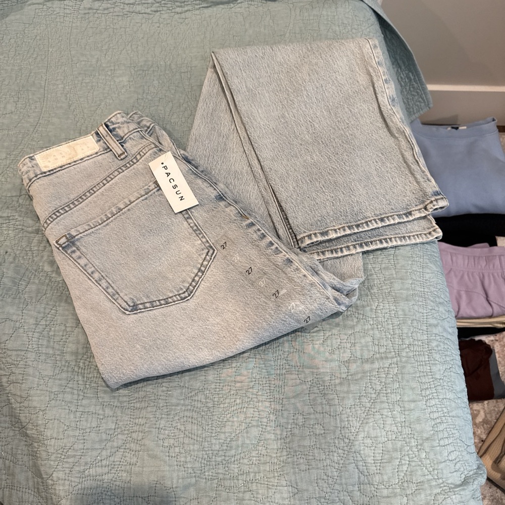 PacSun Women's Light Gray Straight Leg Jeans